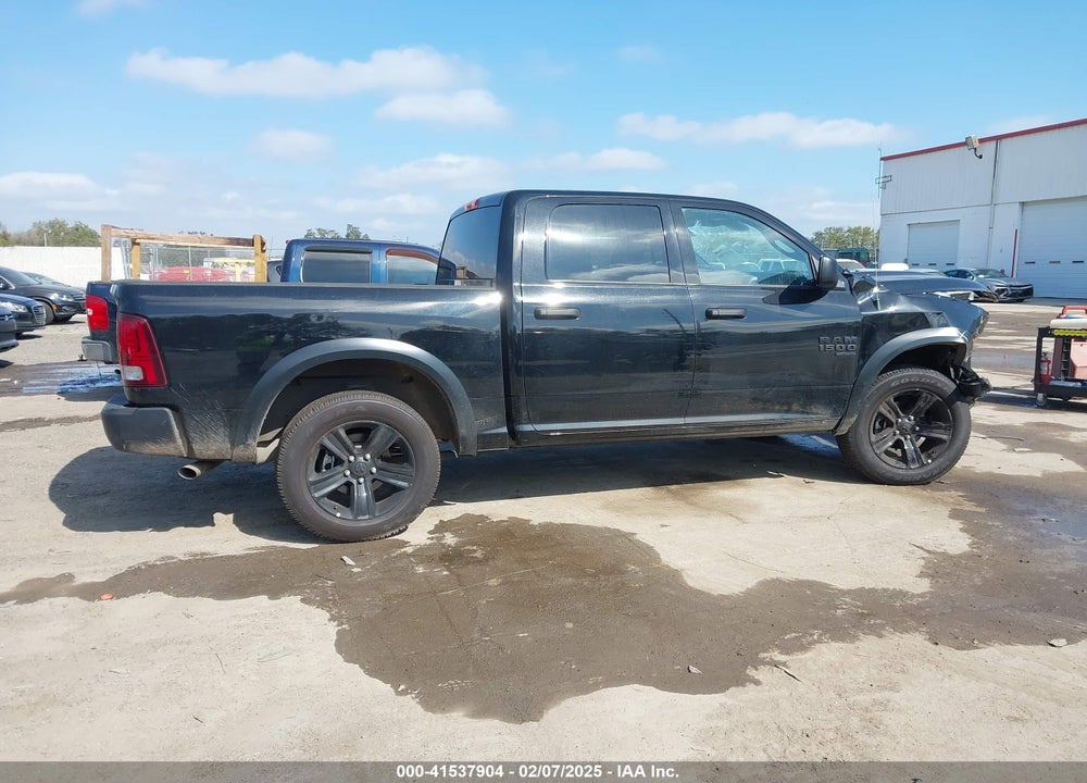 2024 RAM 1500 CLASSIC WARLOCK 4X4 5'7 BOX VIN: 1C6RR7LG5RS157532