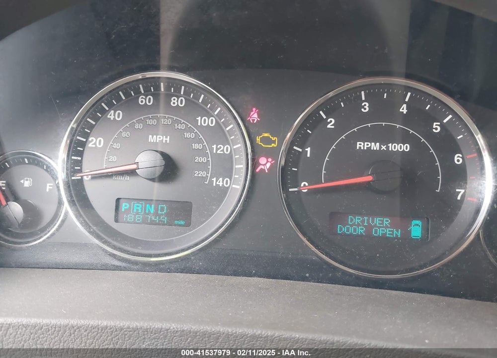 2005 JEEP GRAND CHEROKEE LIMITED VIN: 1J4HR58N05C618277
