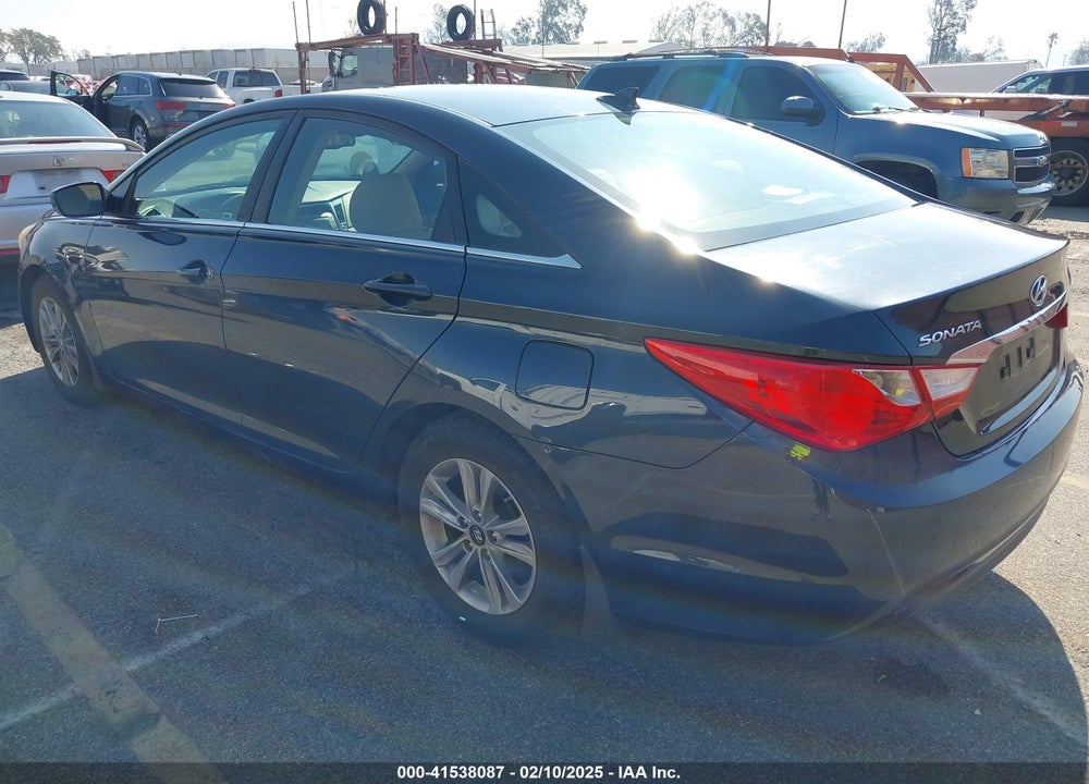 2013 HYUNDAI SONATA VIN: 5NPEB4AC8DH711020