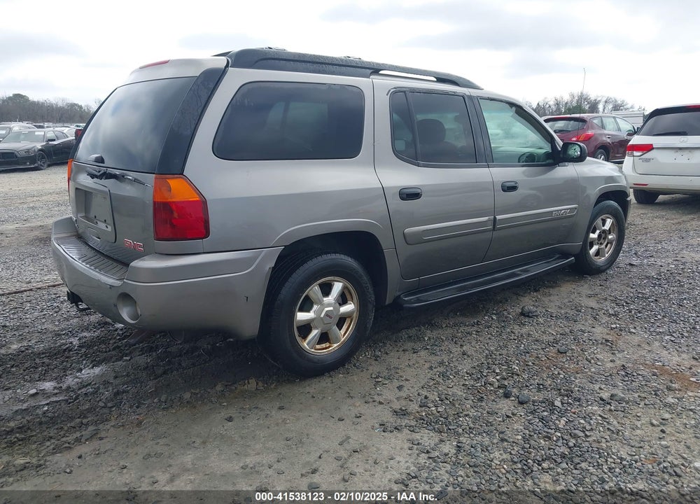 2005 GMC ENVOY XL VIN: 1GKES16S856128915
