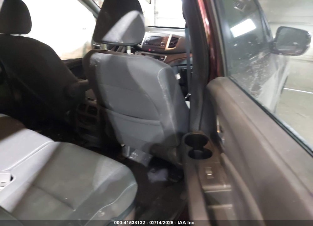 2019 HONDA PASSPORT SPORT VIN: 5FNYF8H25KB008766