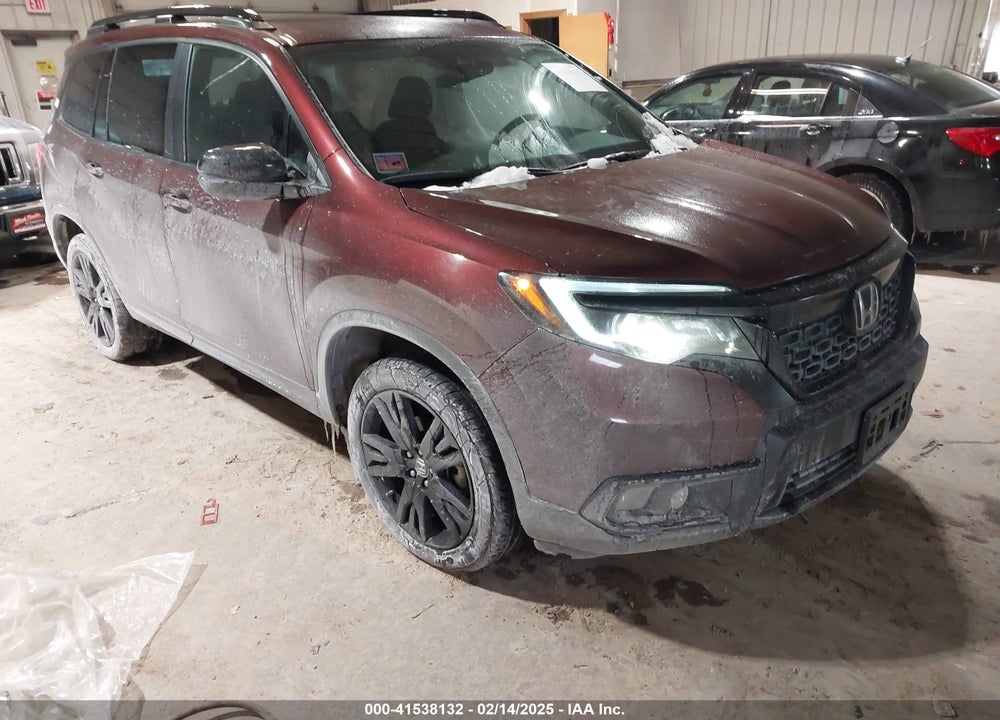 2019 HONDA PASSPORT SPORT VIN: 5FNYF8H25KB008766