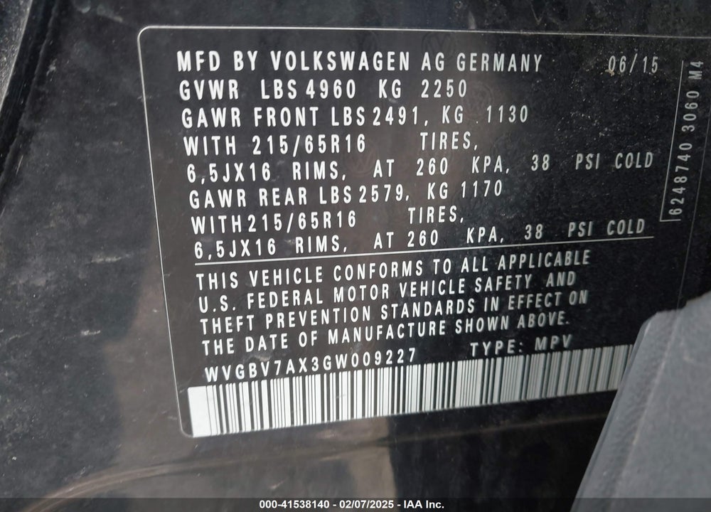 2016 VOLKSWAGEN TIGUAN S VIN: WVGBV7AX3GW009227