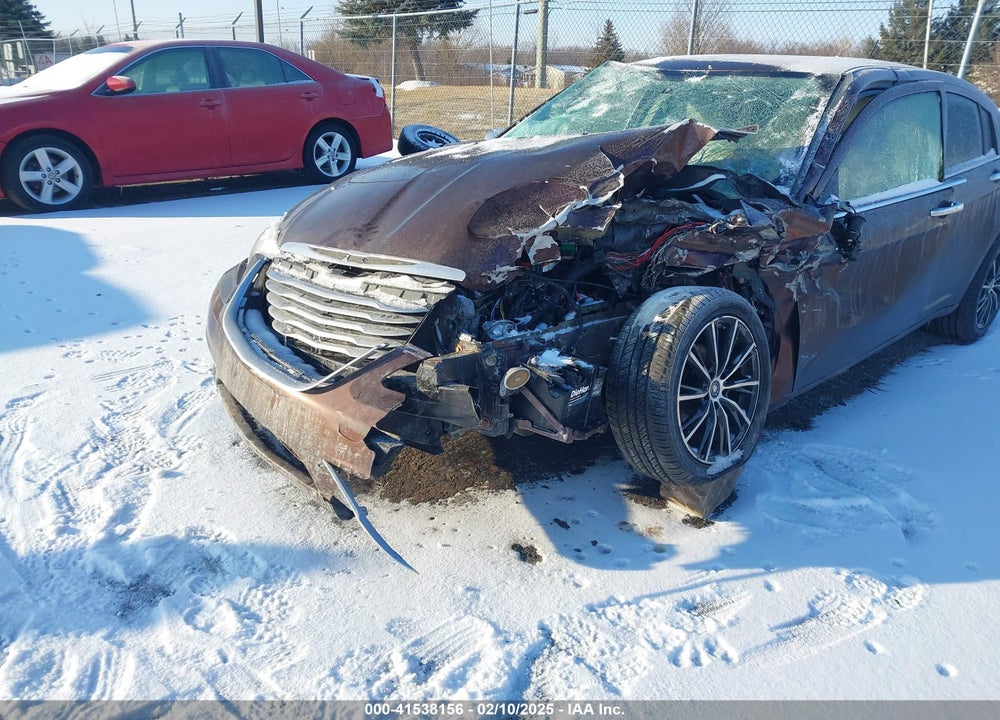 2012 CHRYSLER 200 VIN: 1C3CCBCG9CN226817