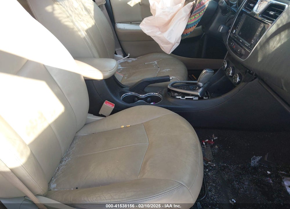 2012 CHRYSLER 200 VIN: 1C3CCBCG9CN226817