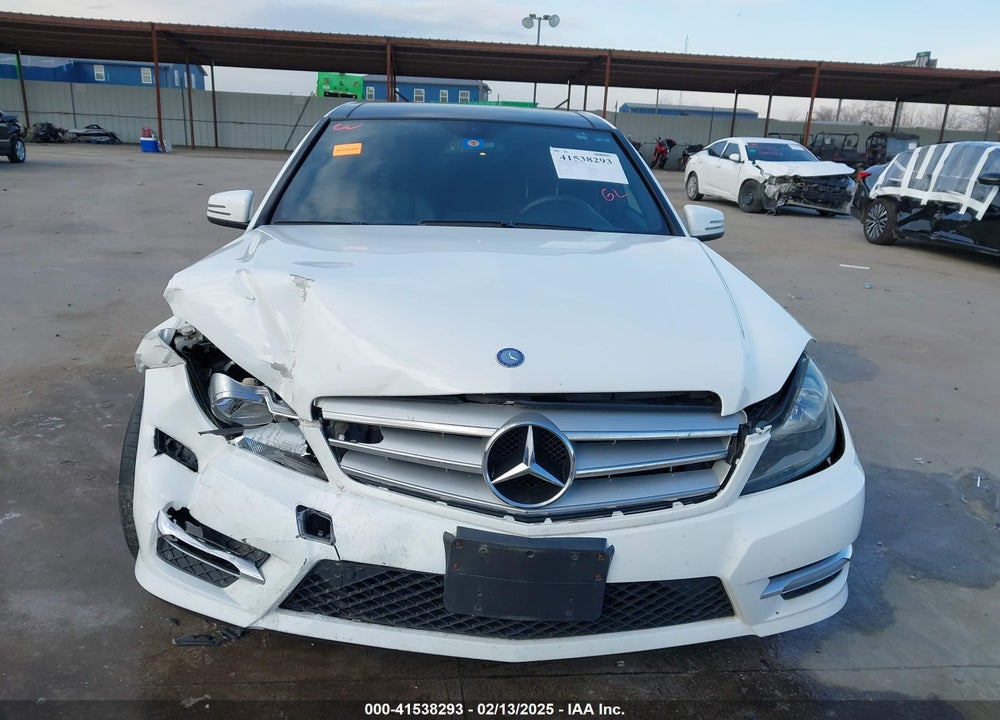 2013 MERCEDES-BENZ C 350 VIN: WDDGF5HB5DA748460