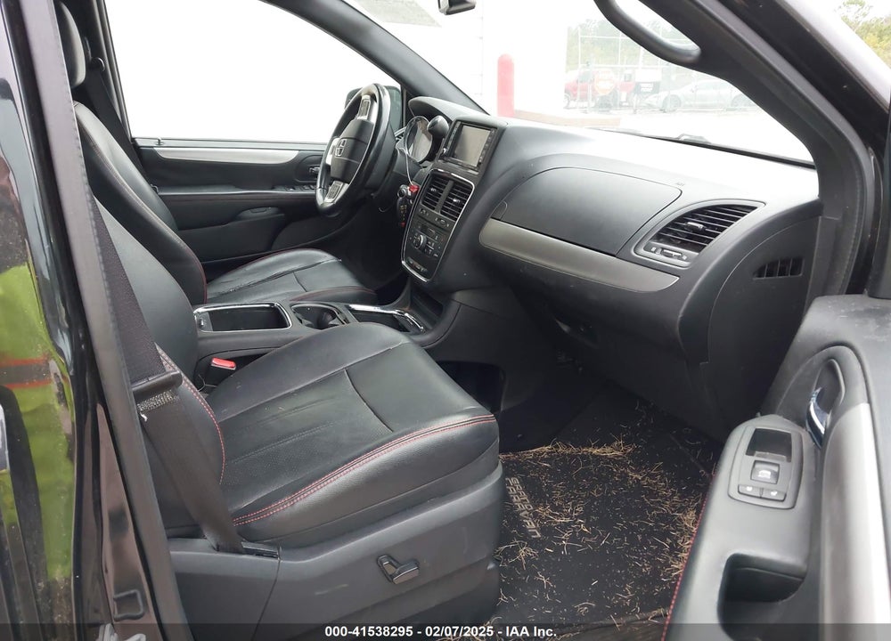 2017 DODGE GRAND CARAVAN GT VIN: 2C4RDGEG9HR574723