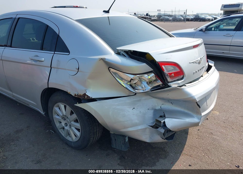 2010 CHRYSLER SEBRING TOURING VIN: 1C3CC4FB2AN208233