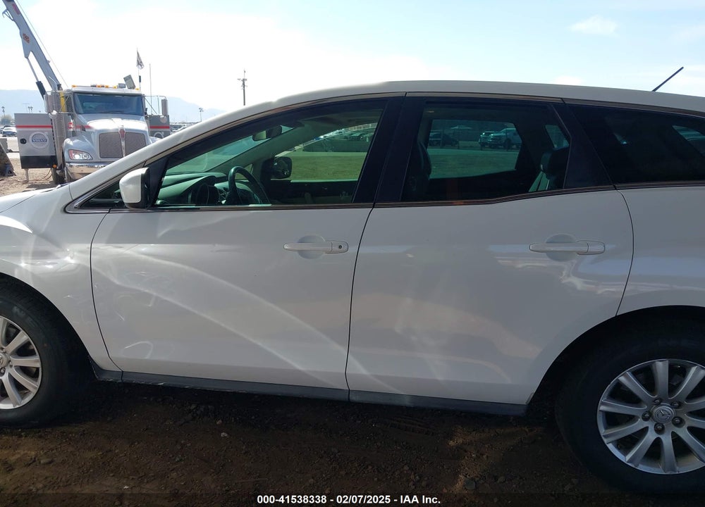 2011 MAZDA CX-7 I TOURING VIN: JM3ER2C56B0405918