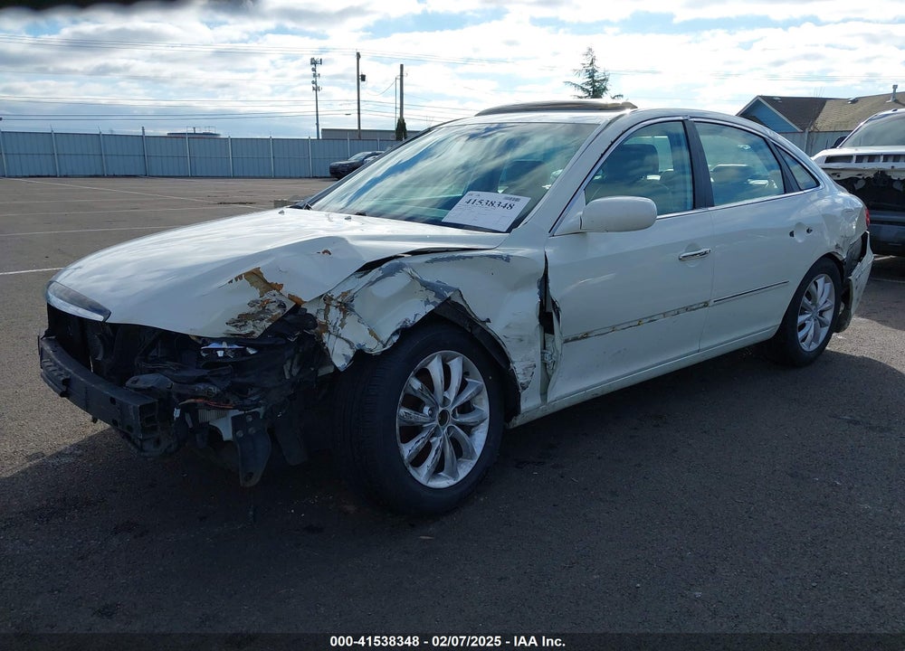 2006 HYUNDAI AZERA VIN: KMHFC46F16A099074