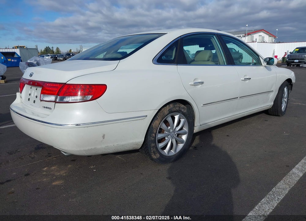 2006 HYUNDAI AZERA VIN: KMHFC46F16A099074