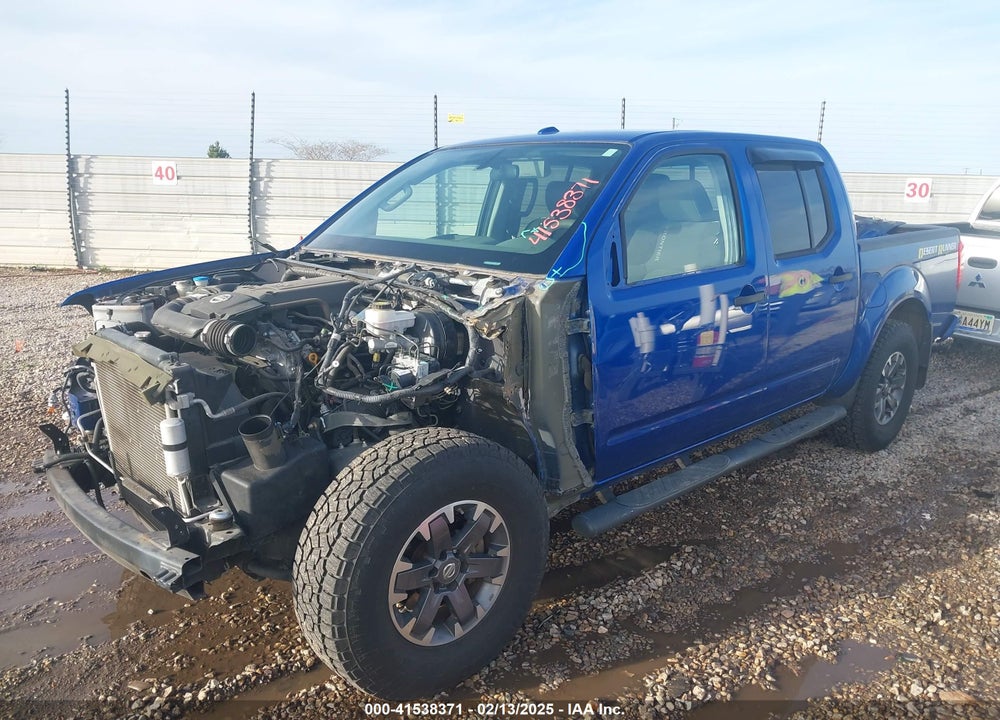 2015 NISSAN FRONTIER VIN: 1N6AD0ER1FN701557