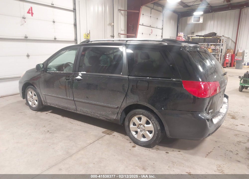 2008 TOYOTA SIENNA CE/LE VIN: 5TDZK23C88S211779