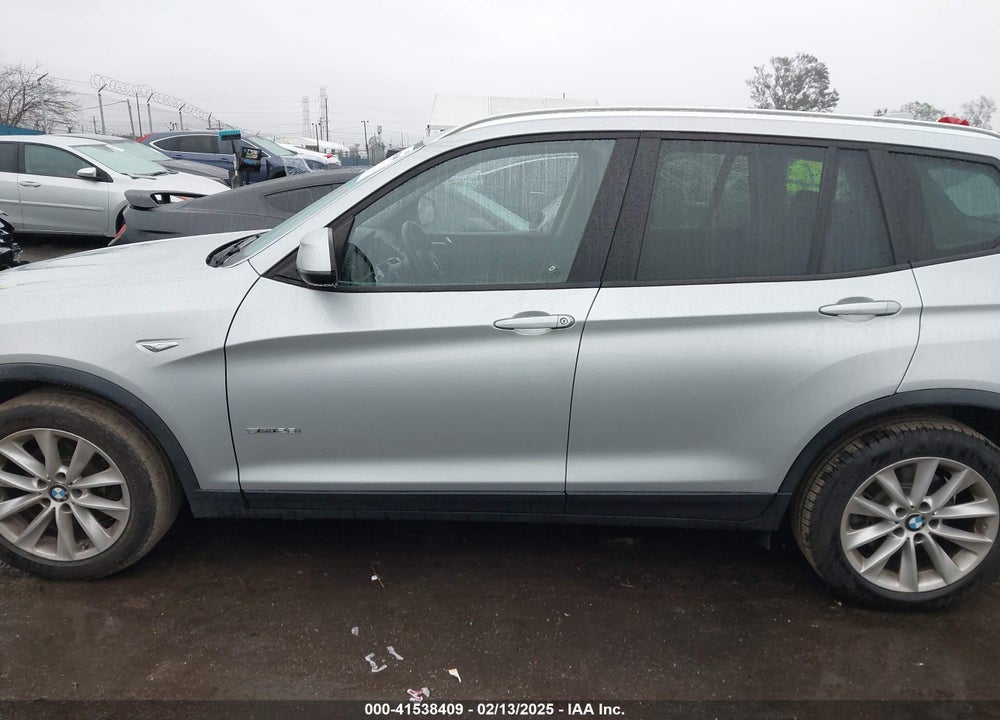 2017 BMW X3 SDRIVE28I VIN: 5UXWZ7C53H0U46248