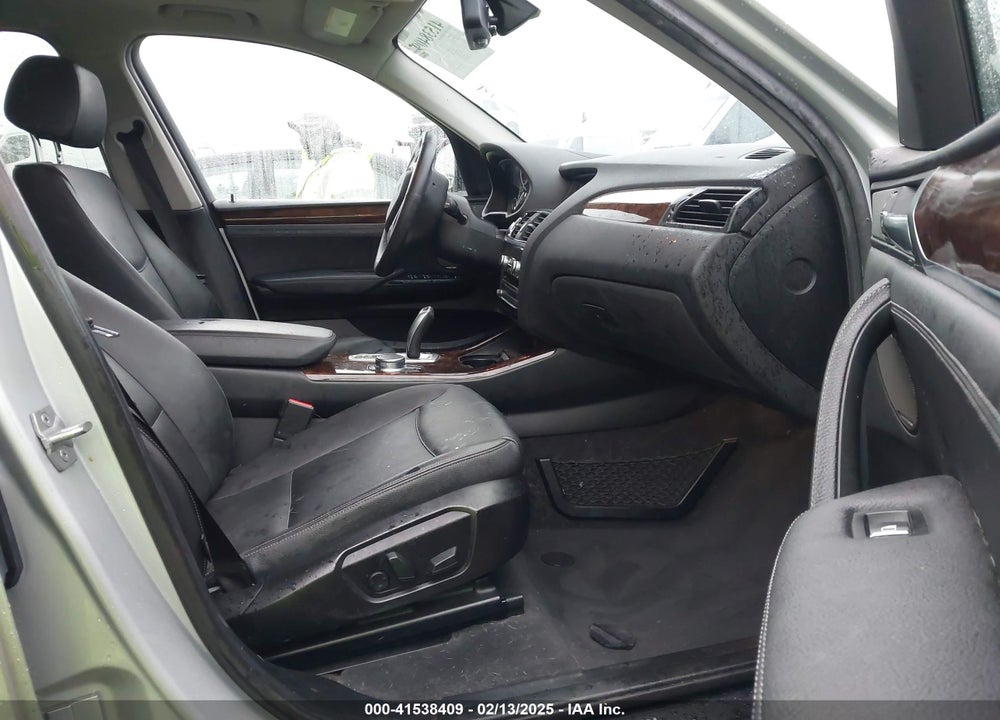 2017 BMW X3 SDRIVE28I VIN: 5UXWZ7C53H0U46248