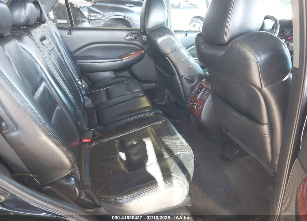 2005 ACURA MDX VIN: 2HNYD18215H515153