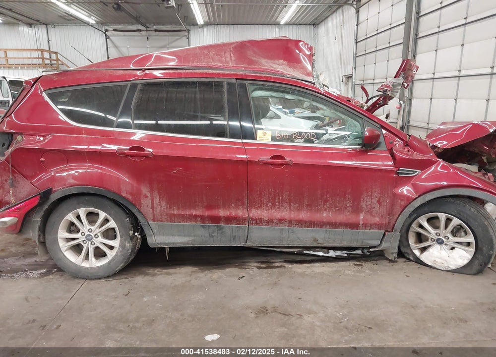 2017 FORD ESCAPE VIN: 1FMCU9G97HUC66884