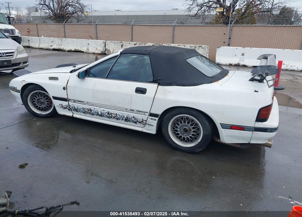 1988 MAZDA RX7 VIN: JM1FC3513J0102723