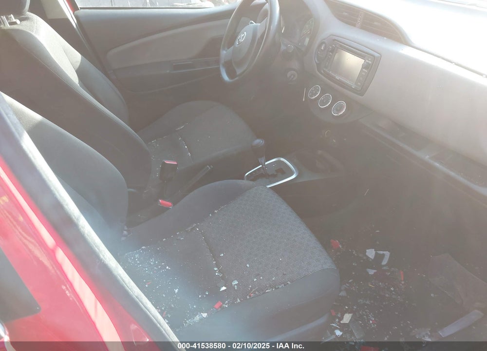 2015 TOYOTA YARIS VIN: VNKKTUD31FA046510