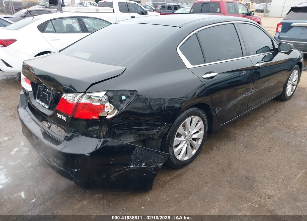 2014 HONDA ACCORD VIN: 1HGCR2F72EA032065