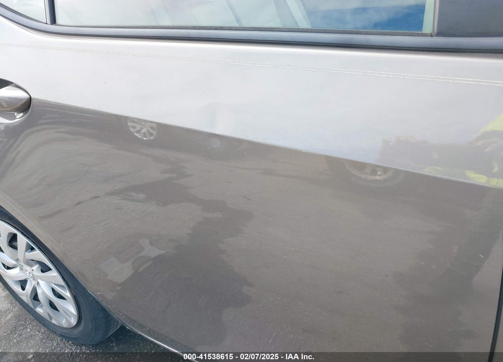 2019 TOYOTA COROLLA VIN: 2T1BURHE6KC163374