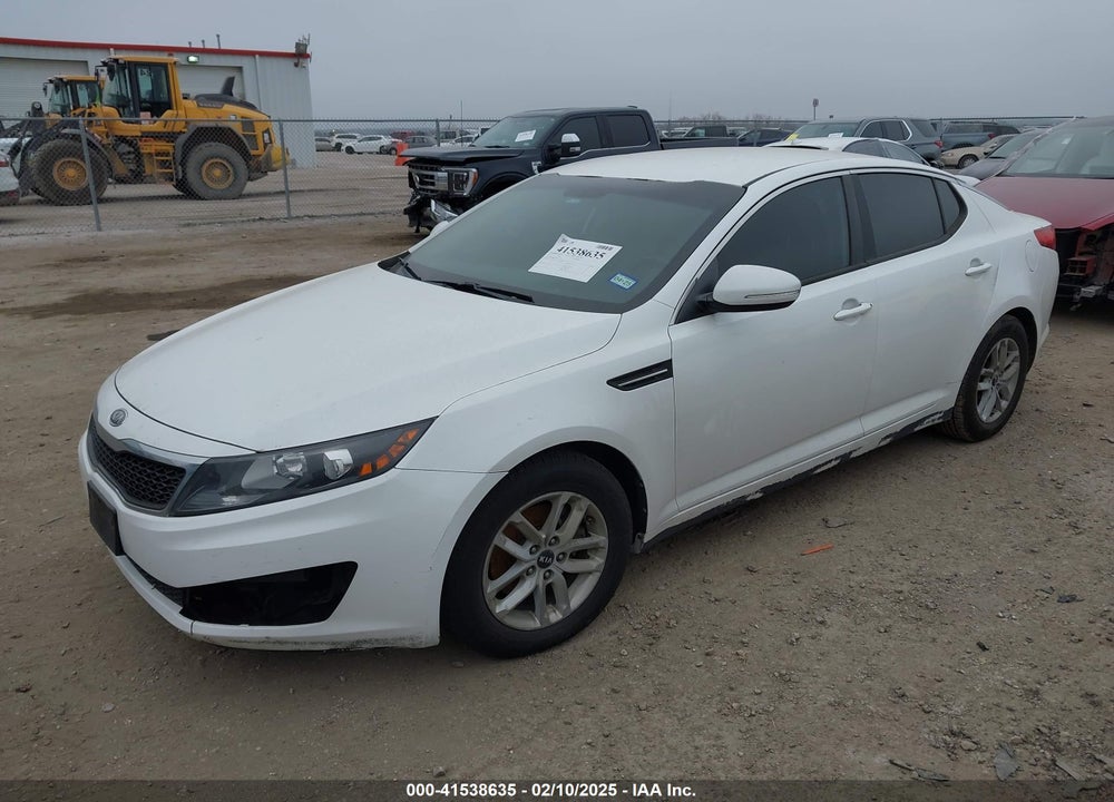 2011 KIA OPTIMA LX VIN: KNAGM4A78B5111713