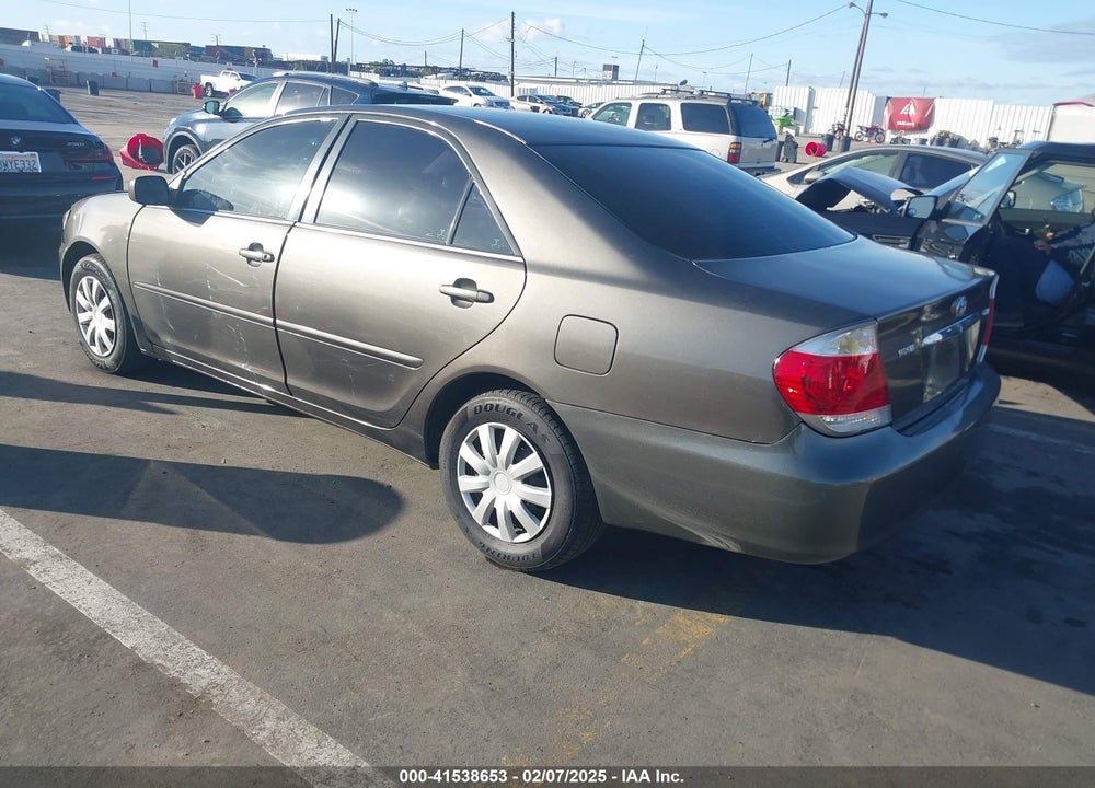 2005 TOYOTA CAMRY STD/ VIN: 4T1BE32K95U545782