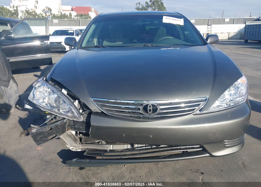 2005 TOYOTA CAMRY STD/ VIN: 4T1BE32K95U545782