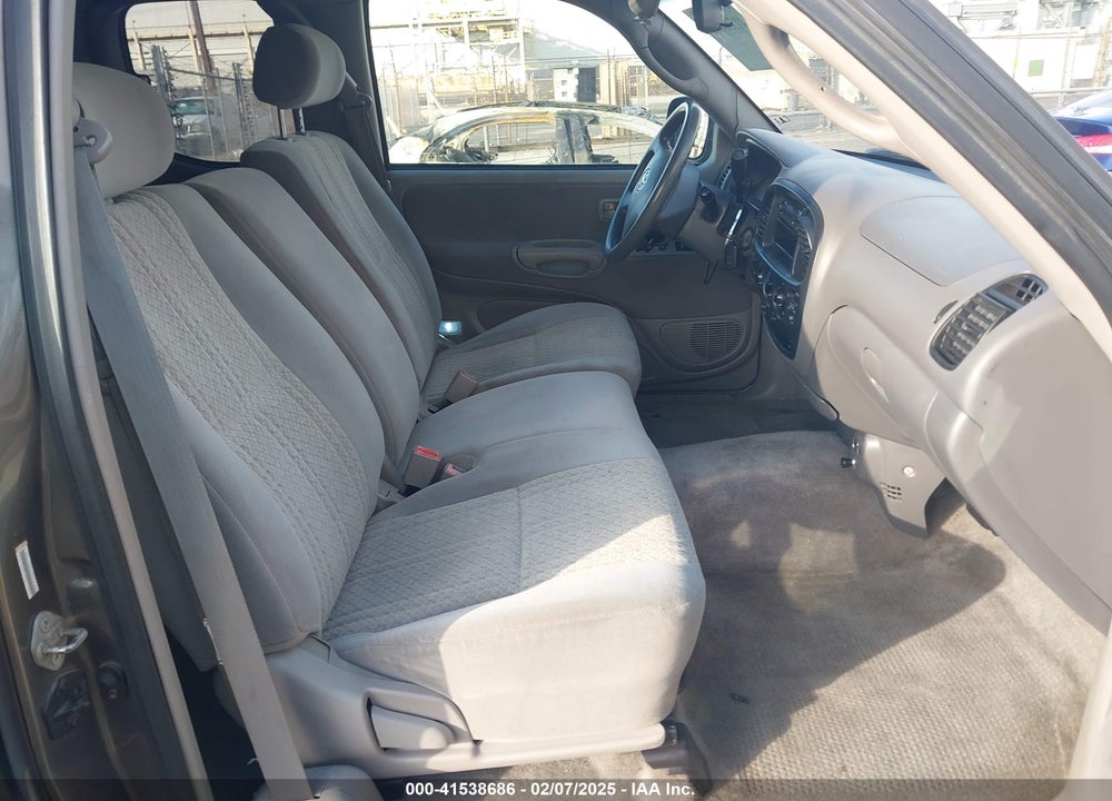 2003 TOYOTA TUNDRA SR5 V8 VIN: 5TBRT34143S433625