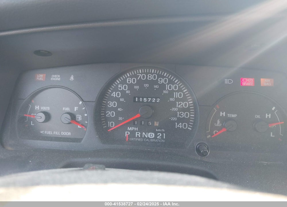 2005 FORD CROWN VICTORIA POLICE VIN: 2FAHP71W95X170821