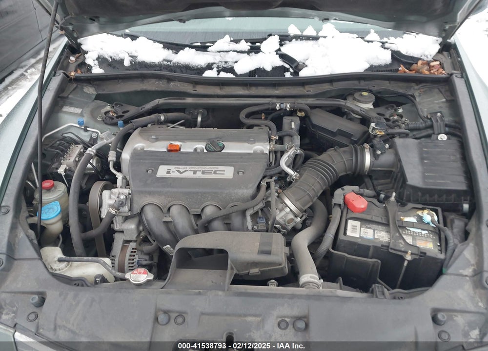 2009 HONDA ACCORD 2.4 EX VIN: 1HGCP267X9A095118