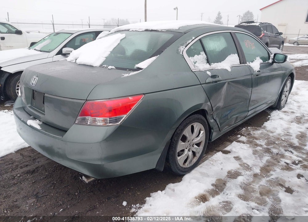 2009 HONDA ACCORD 2.4 EX VIN: 1HGCP267X9A095118