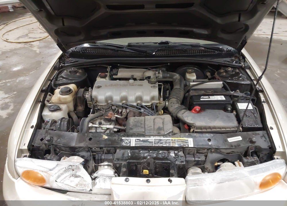 2001 SATURN SL1 VIN: 1G8ZH52851Z215574