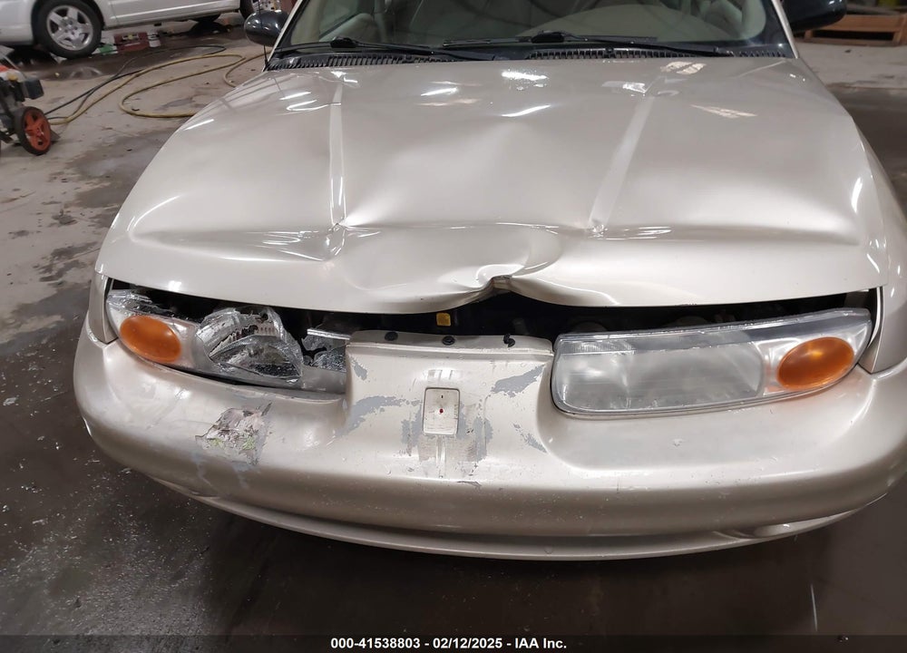 2001 SATURN SL1 VIN: 1G8ZH52851Z215574