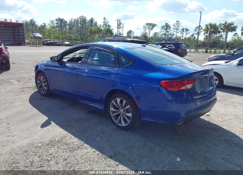2015 CHRYSLER 200 S VIN: 1C3CCCBB4FN743717