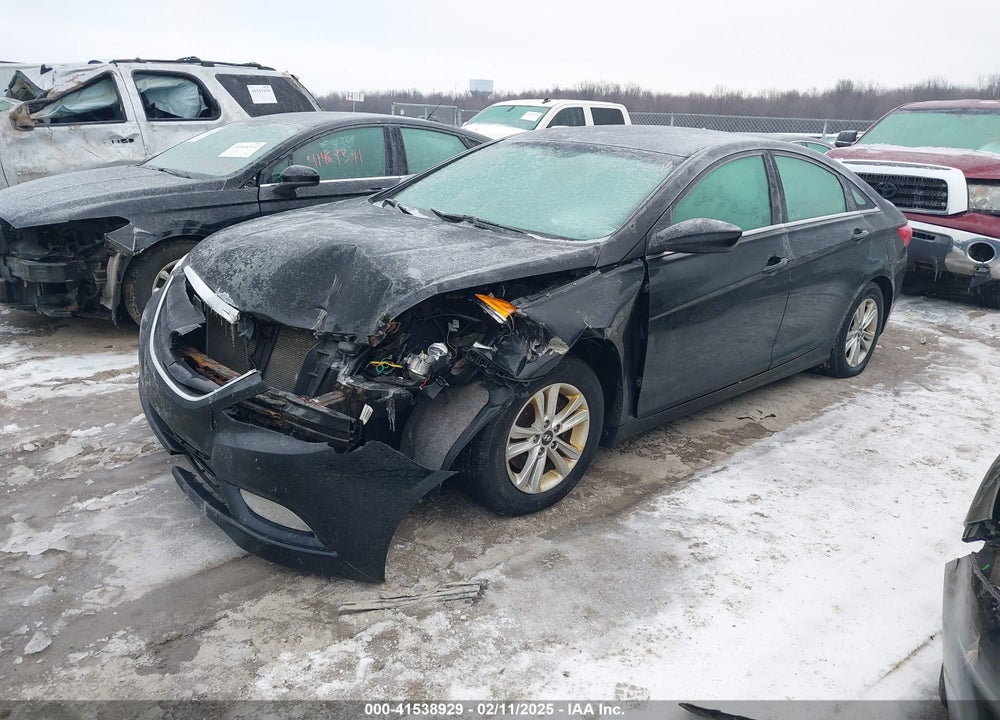 2013 HYUNDAI SONATA VIN: 5NPEB4AC5DH511566