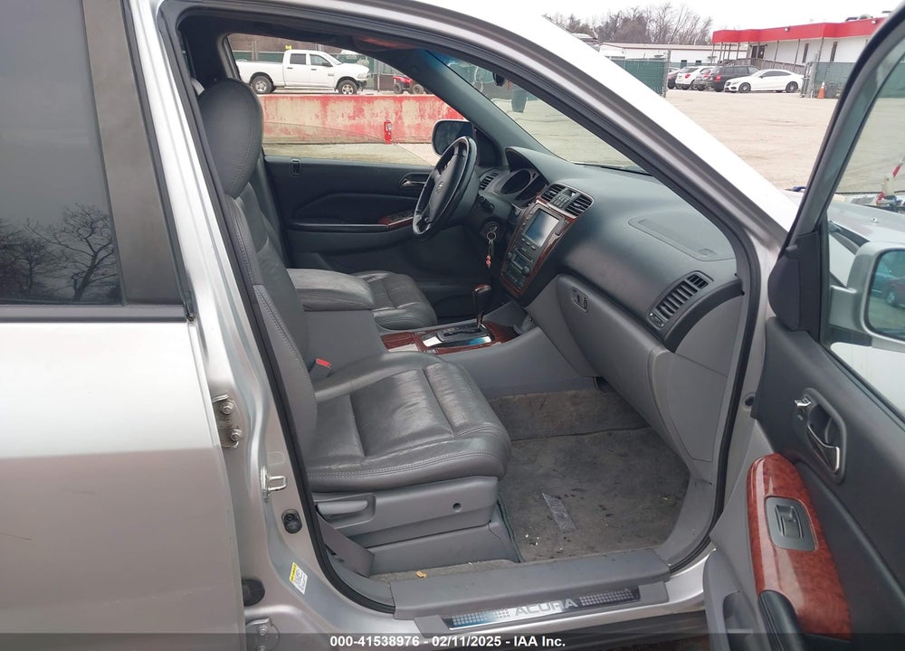 2005 ACURA MDX VIN: 2HNYD18225H535783