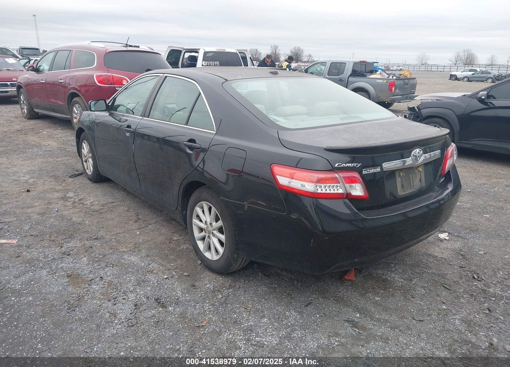 2010 TOYOTA CAMRY XLE VIN: 4T4BF3EK1AR034074