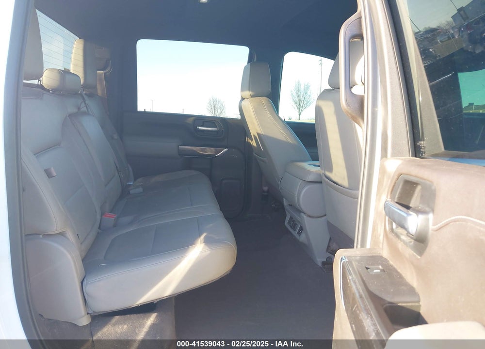 2021 CHEVROLET SILVERADO 2500HD 4WD STANDARD BED LTZ VIN: 1GC4YPEY5MF125919