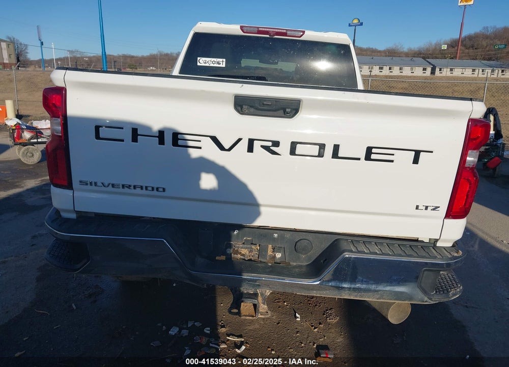 2021 CHEVROLET SILVERADO 2500HD 4WD STANDARD BED LTZ VIN: 1GC4YPEY5MF125919