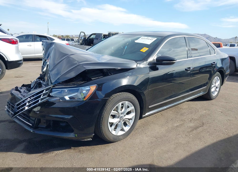 2016 VOLKSWAGEN PASSAT VIN: 1VWAT7A38GC042709