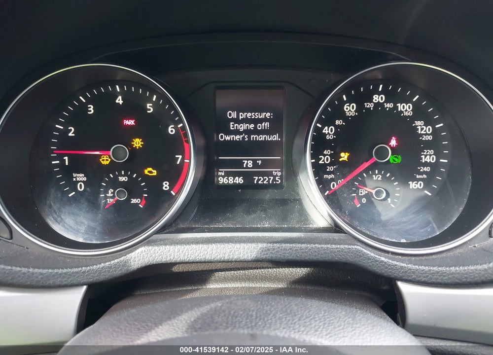 2016 VOLKSWAGEN PASSAT VIN: 1VWAT7A38GC042709