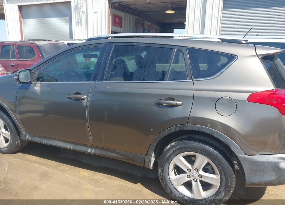 2014 TOYOTA RAV4 VIN: 2T3WFREV2EW111699
