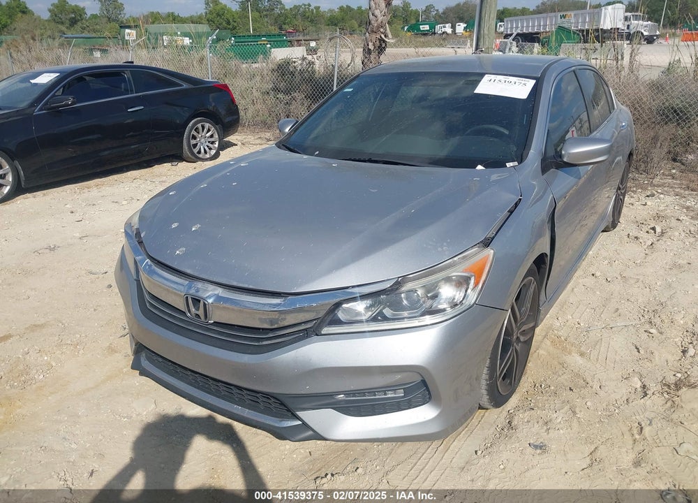 2017 HONDA ACCORD VIN: 1HGCR2F59HA237899