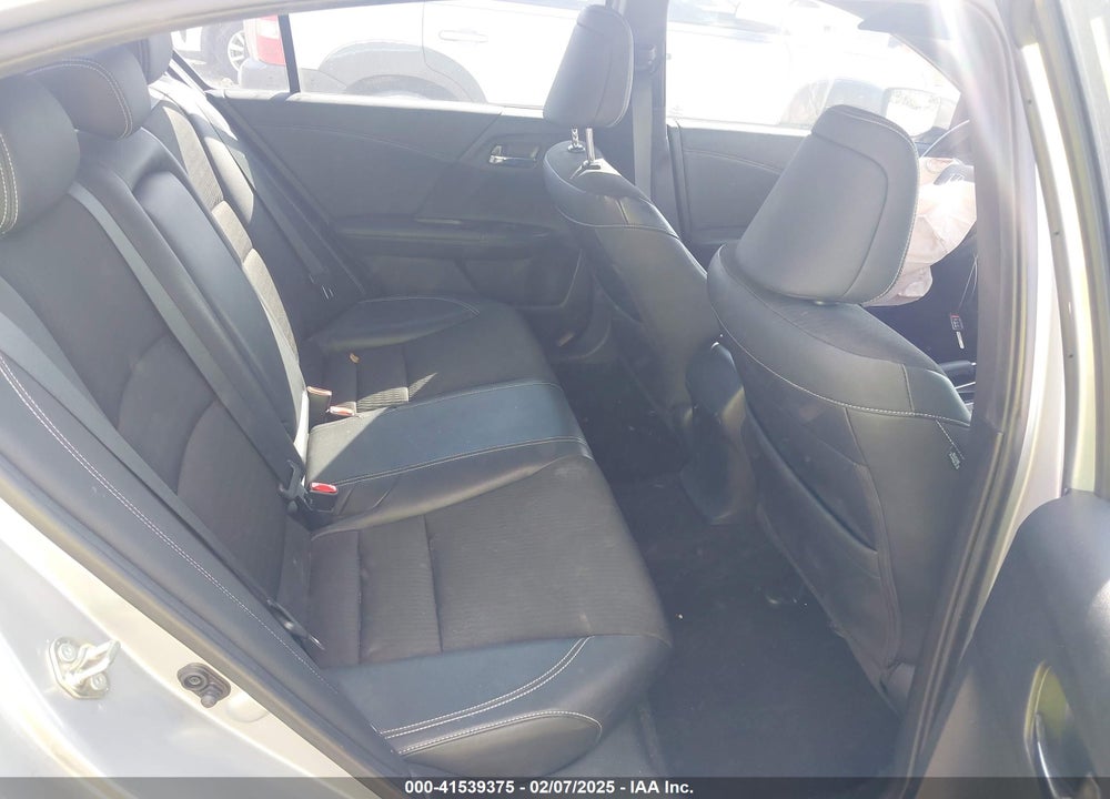 2017 HONDA ACCORD VIN: 1HGCR2F59HA237899