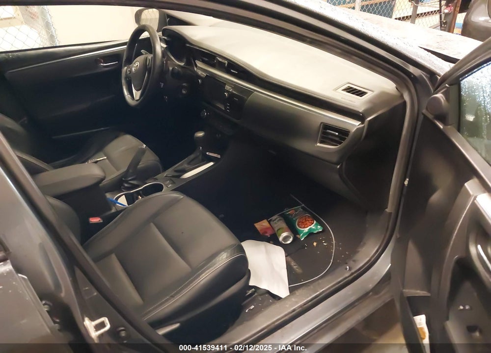 2015 TOYOTA COROLLA VIN: 5YFBURHE7FP218484