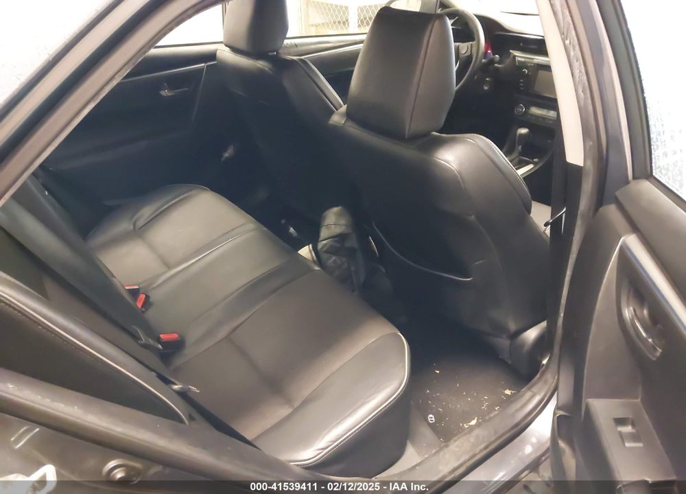 2015 TOYOTA COROLLA VIN: 5YFBURHE7FP218484
