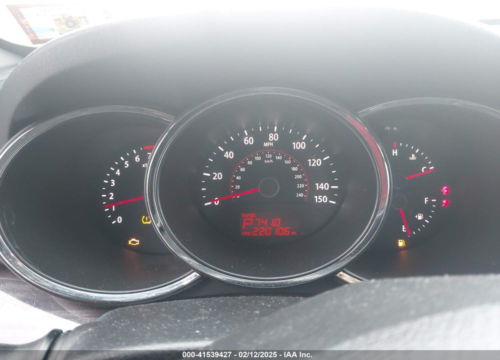2011 KIA SORENTO EX V6 VIN: 5XYKUDA22BG042865
