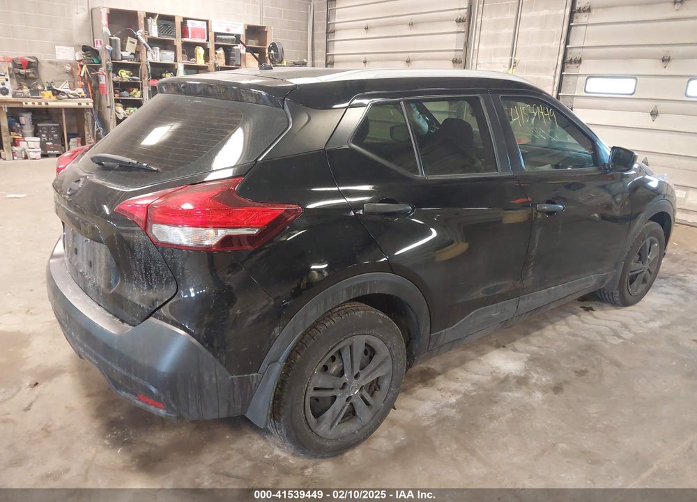 2018 NISSAN KICKS S VIN: 3N1CP5CU2JL505954
