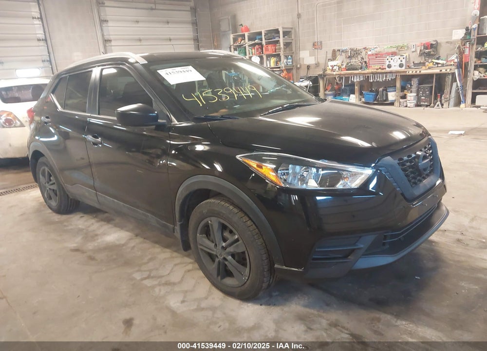 2018 NISSAN KICKS S VIN: 3N1CP5CU2JL505954